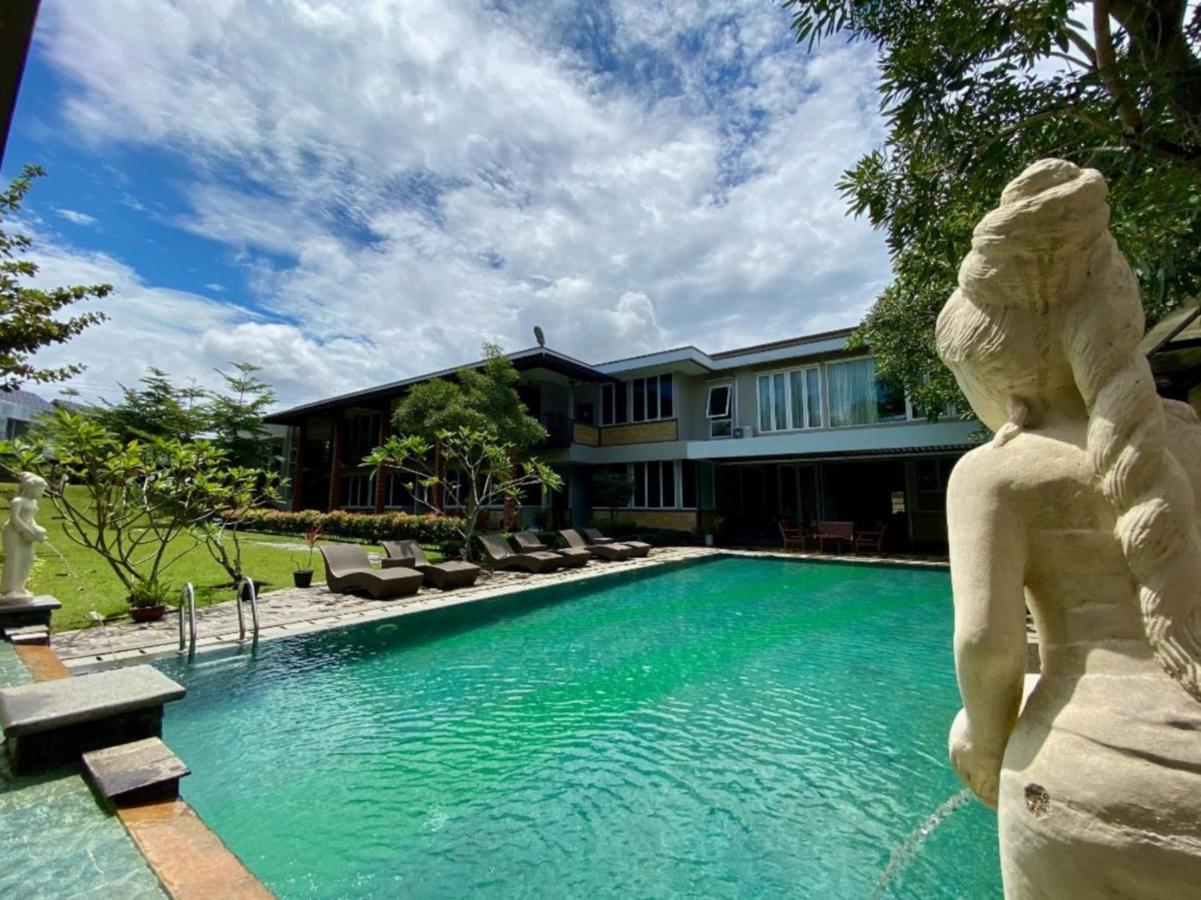 Alinson Boutique Residence Batam Ngoại thất bức ảnh